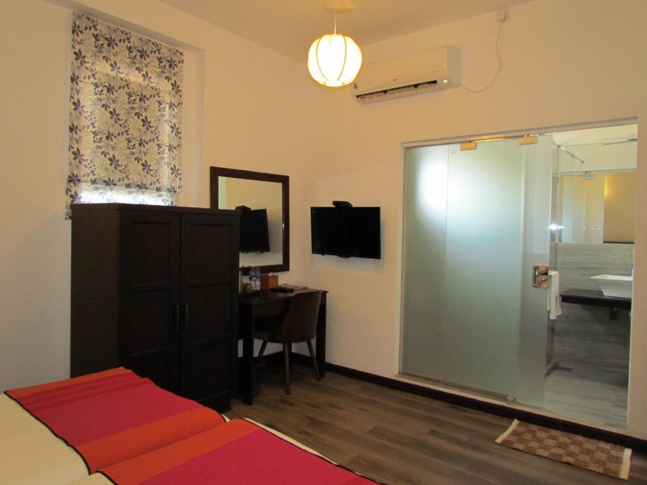 Kmc Villa Dehiwala-Mount Lavinia Zewnętrze zdjęcie