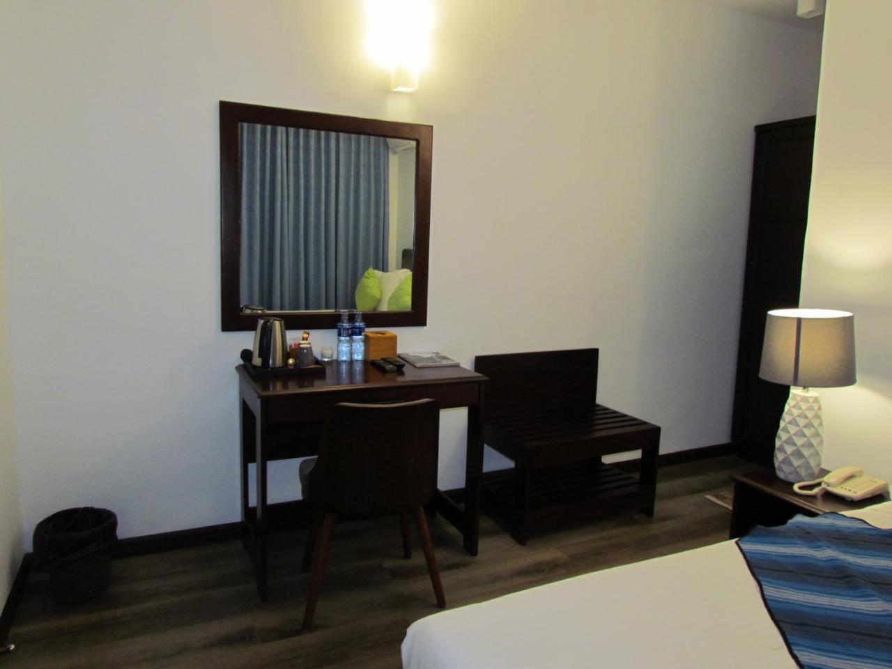 Kmc Villa Dehiwala-Mount Lavinia Zewnętrze zdjęcie