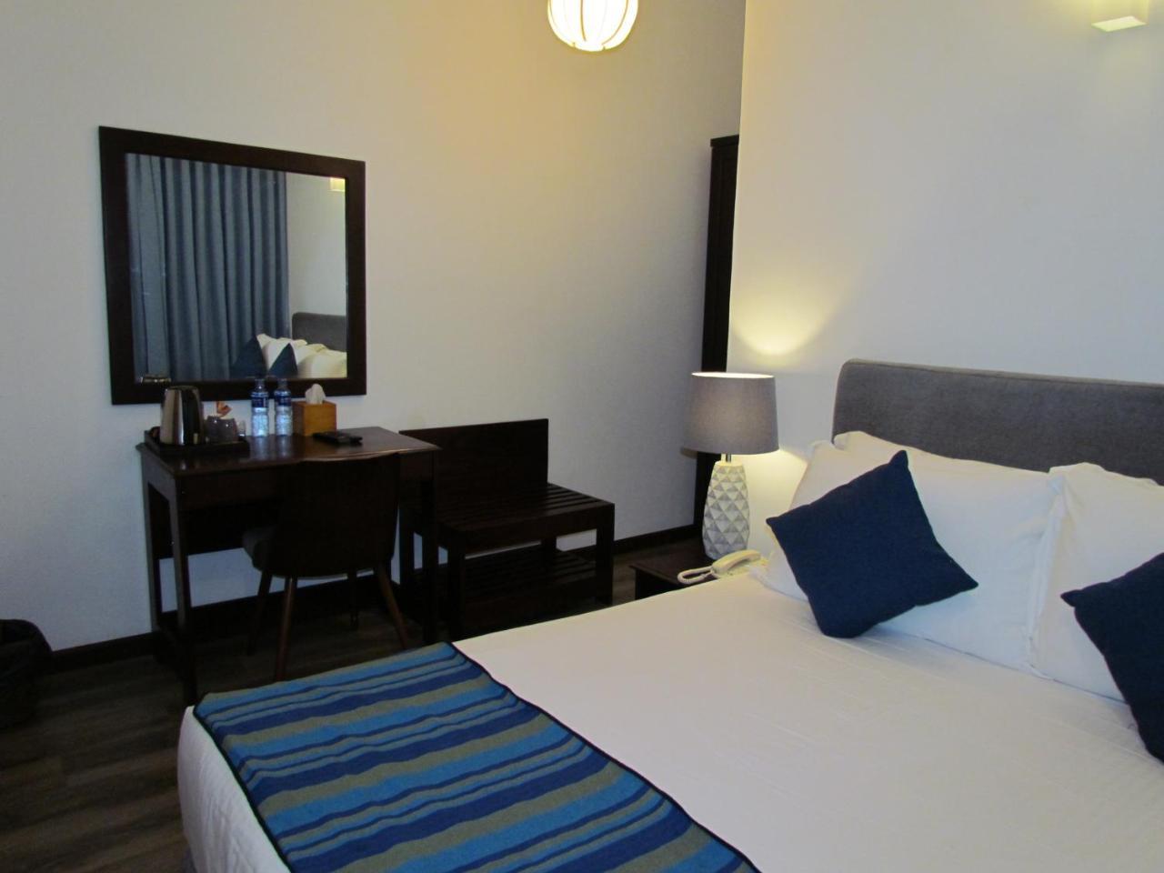 Kmc Villa Dehiwala-Mount Lavinia Zewnętrze zdjęcie